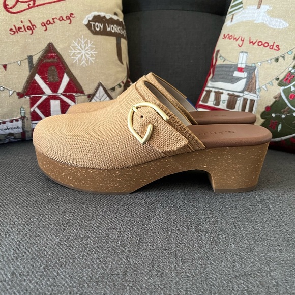 Rothy's Classic Clogs - Picture 3 of 8